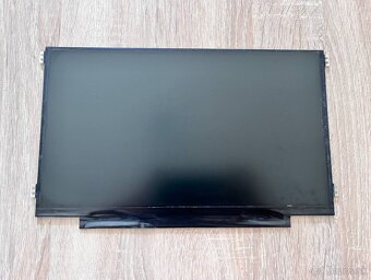 Predám obrazovku do notebooku 11,6"LED SLIM display - 2