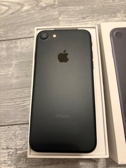 iPhone 7 32GB - 2