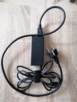 Originál nabíjačka na notebook Dell - 2