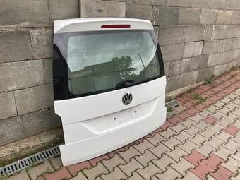 Zadné 5 dvere vw caddy /2016 - 2