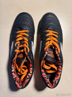 Predám halové tenisky UMBRO Printed Junior - 2