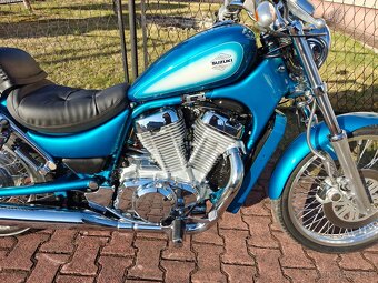 Suzuki VS 800 Intruder - 2