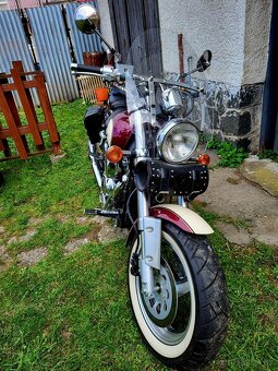 Suzuki VZ 800 Marauder - 2