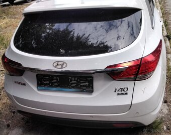 HYUNDAI i40 CW 1.7 CRDi 2015 predám DVERE, MOTOR D4FD, TRYSK - 2