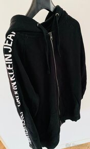 Calvin Klein mikina - 2