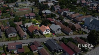 Rodinný dom na pozemku 770 m² v obci Žabokreky, okr. Martin - 2