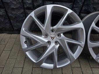 5x112 R18 Seat Cupra Formentor - 2