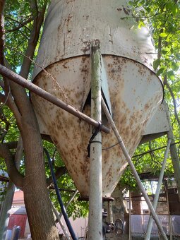 silo - 2