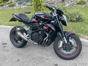 Mv Agusta Brutale 1090R - 2