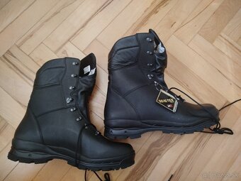 Gore-Tex - 2
