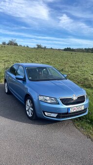Octavia 1.6 TDI JOY DSG - 2