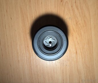 Canon RF 50mm f 1.8 - 2