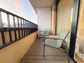 Predám moderný zariadený  trojizbový byt v Galante (west) - 2