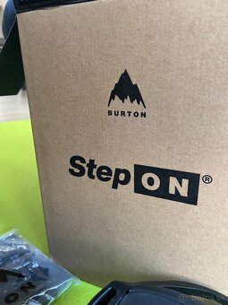 Burton Step on - 2