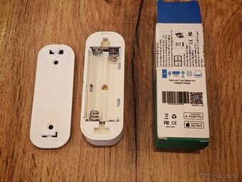 Tuya WiFi Smart Temperature Humidity Sensor - 2