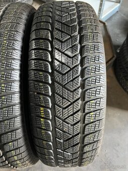 Zimné pneumatiky Pirelli 225/65R17 - 2