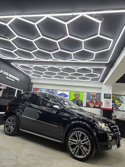 Mercedes Benz ML 63 AMG - 2