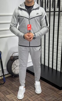 Nike TECH FLEECE  súprava M/L - 2