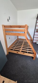 Poschodova postel - 2