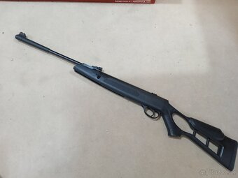 Vzduchovka Hatsan striker 5,5 mm - 2