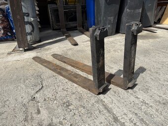 Nosné vidlice 2500 kg, 1200 mm - 2