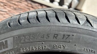 Michelin R17 pneu BMW 2021 - 2