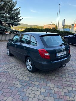 Skoda fabia combi - 2