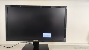 Philips Brilliance 234CL - 2