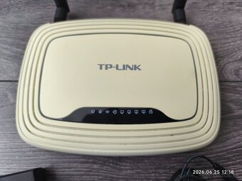 P: WiFi router TP-Link TL-WR841ND - 2