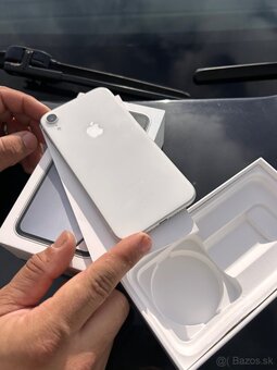Predám ,vymením iPhone XR - 2