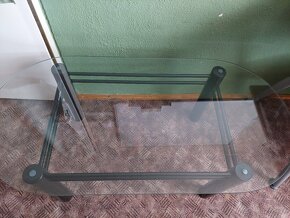 Konferenčný sklenený stolík - 2