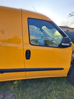 Rozpredam fiat doblo 1.4 70kw 2017 - 2