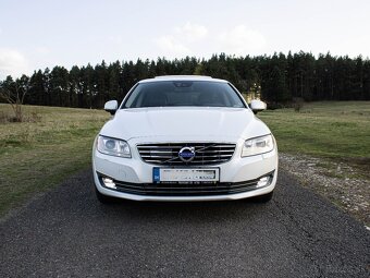 Volvo V70 AWD 2.4 Inscription - 2