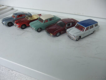 Raritne auticka original DINKY TOYS v mierke 1:43 - 2