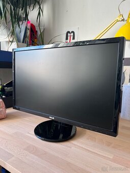 LCD monitor ASUS 24” full HD - 2