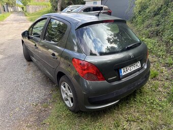 Peugeot 207 1.4 54kW benzin - 2