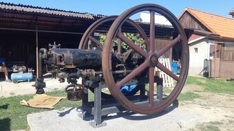 Starý stabilný motor - 2