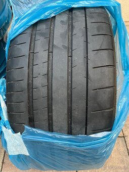 Pneu - 2