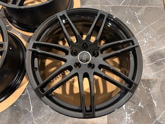 original audi q5 sq5 r20 8R0601025R s line - 2