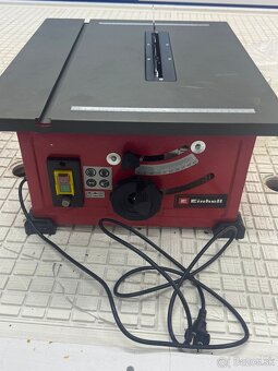 STOLOVÁ PÍLA NA DREVO TC-TS 210 1200 W 30 mm EINHELL - 2
