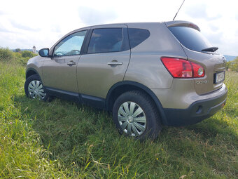 Nissan Qashqai 2.0 dCi - 2