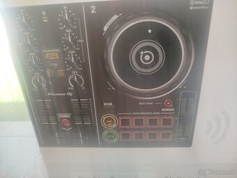 DJ konzola - 2