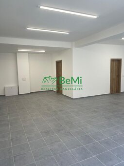 Prenájom obchodného priestoru – Námestovo, centrum, prízemie - 2