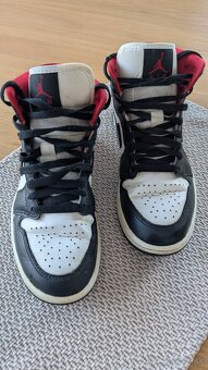 Air Jordan 1 - 2