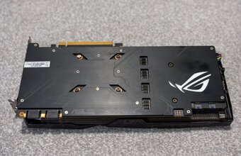 ASUS ROG STRIX GAMING GTX 1080 8 GB - 2
