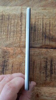 Samsung Galaxy a41 - 2