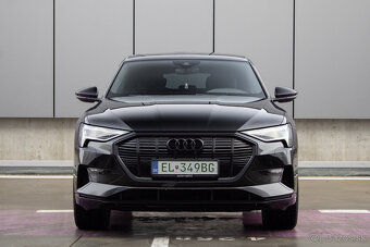 Audi E-tron 55 quattro Advanced 300 kW - 2