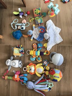 Rôzne hračky pre najmenších - 2