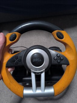 Volant a joystick na Playstation 3 - 2