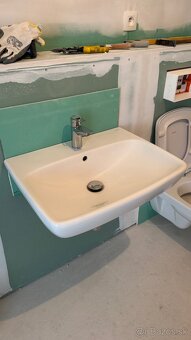 Umývadlo s batériou - 2